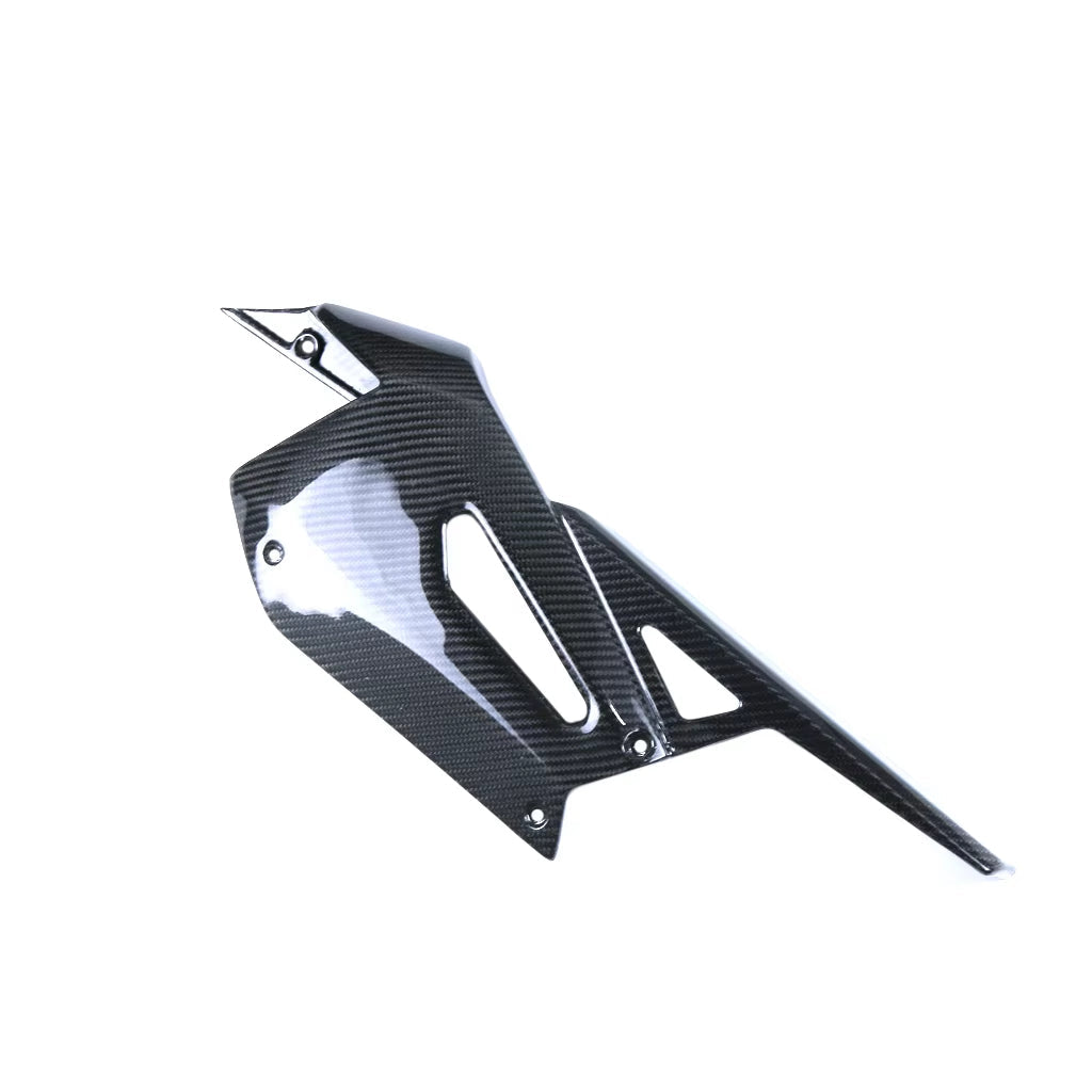 Carbon Fiber Chain & Swingarm Guard for Aprilia RS660 (2021–2026) ZOOMVIBE MOTO