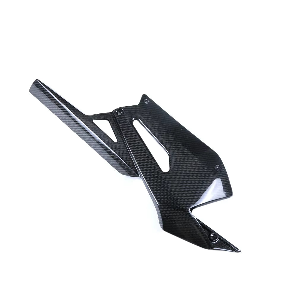 Carbon Fiber Chain & Swingarm Guard for Aprilia RS660 (2021–2026) ZOOMVIBE MOTO