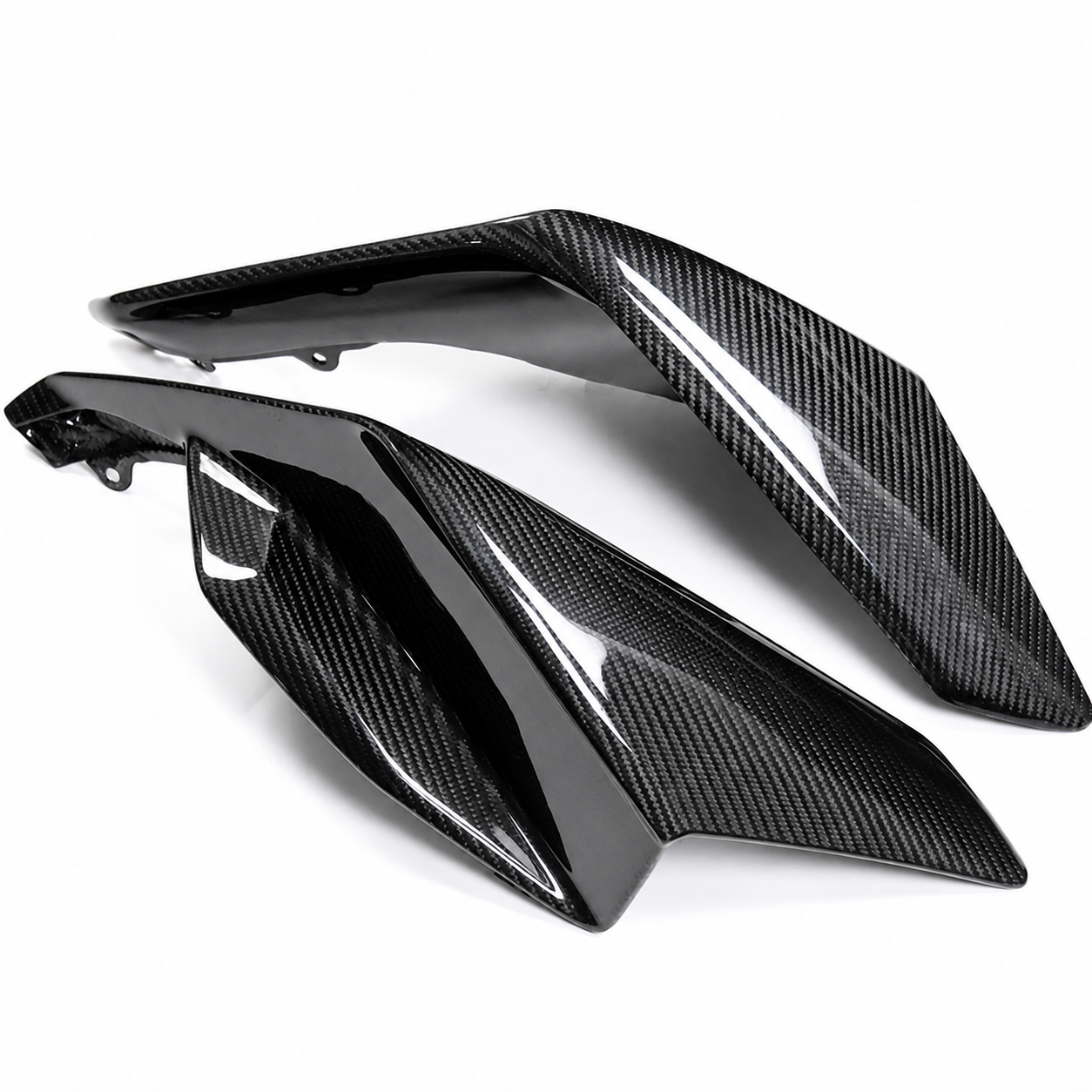 Carbon Fiber Front Fairing Winglets for Aprilia RSV4 (2021–2024) | View 1 | ZOOMVIBE