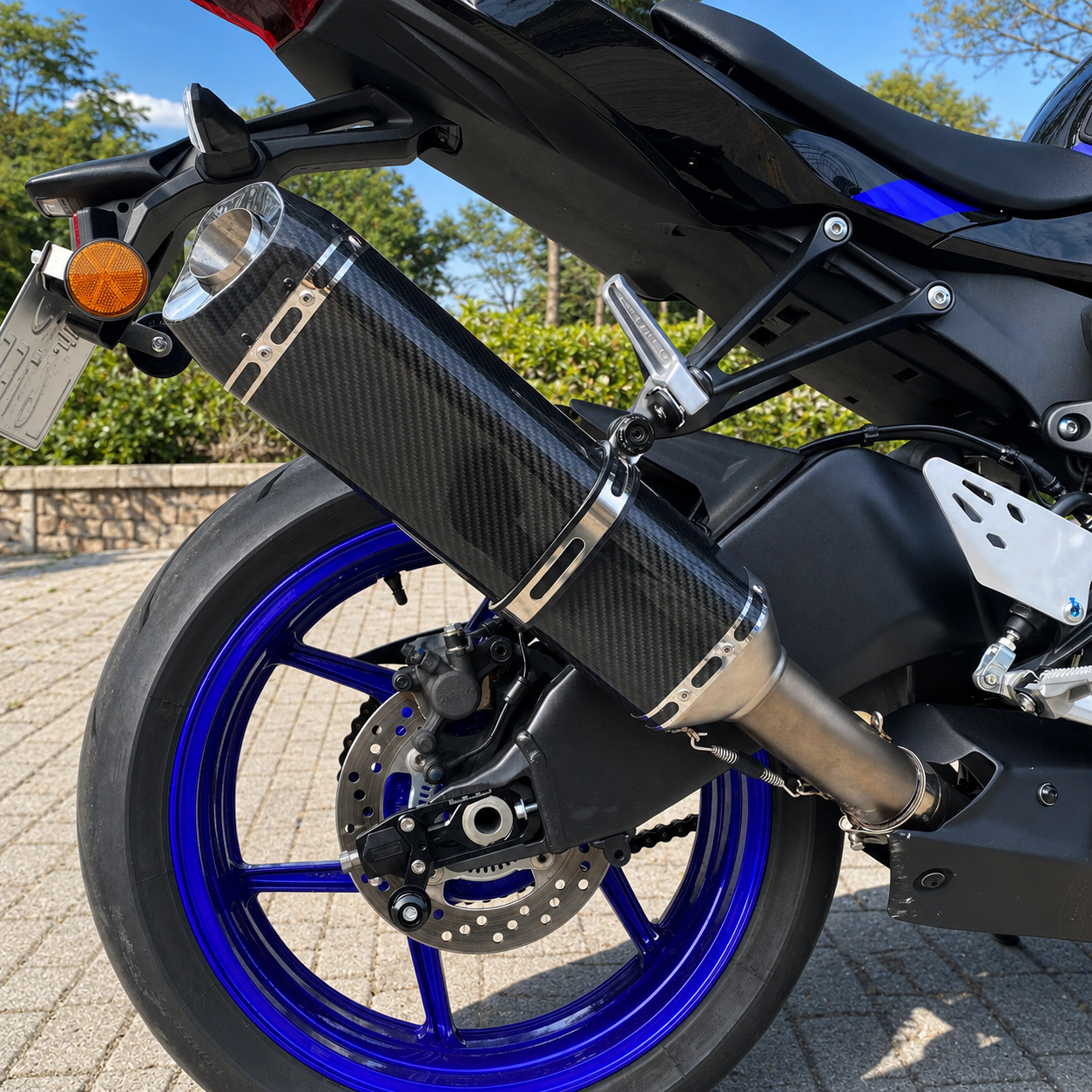 Kawasaki fitment Slip-On Muffler product detail view 6