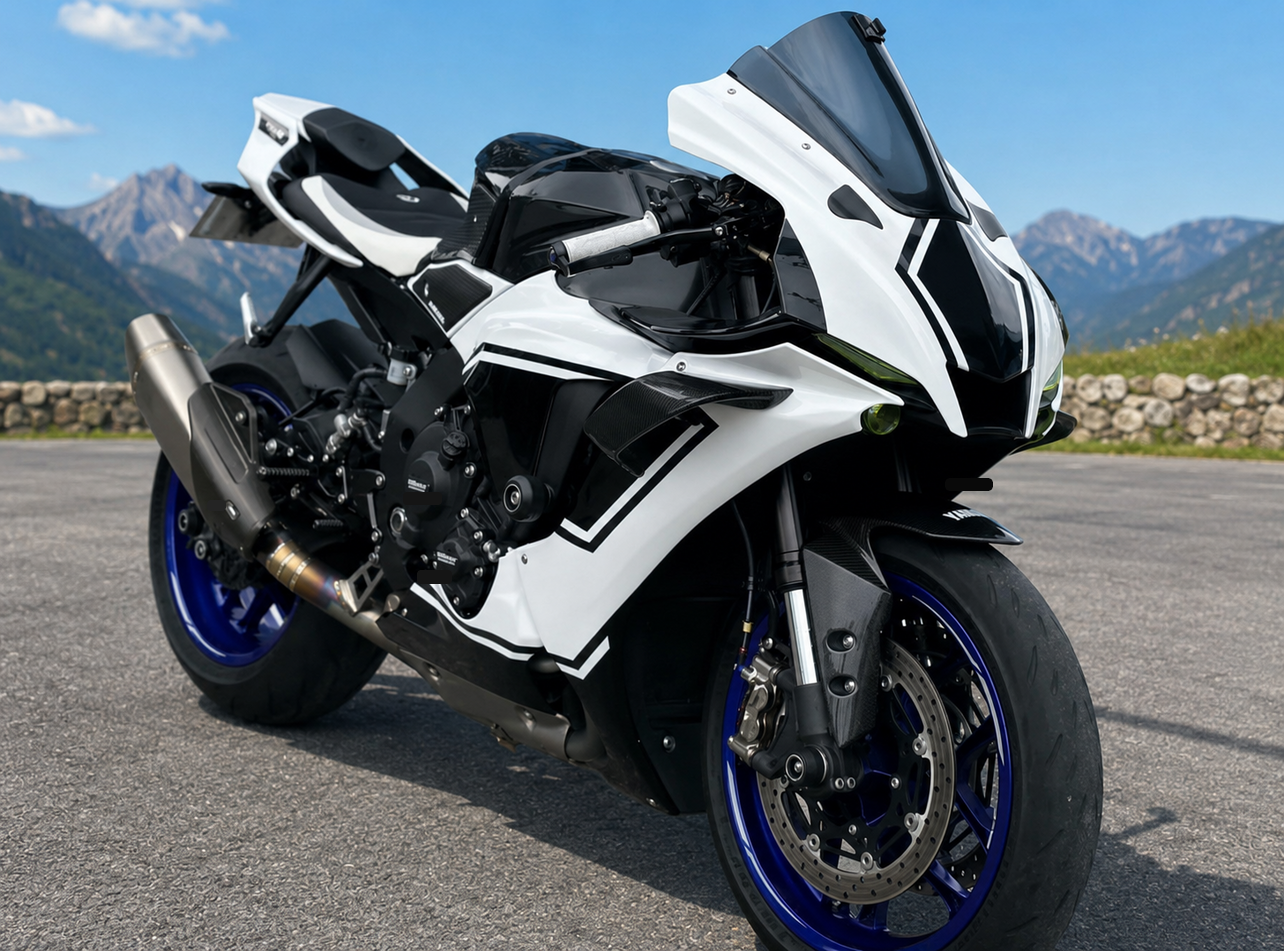 Yamaha YZF-R1 2015-2025 stainless steel slip-on muffler image 4
